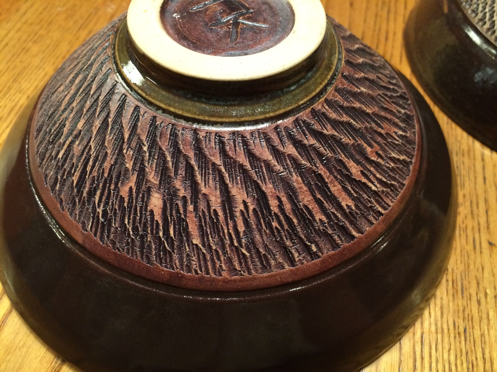 Textured ceramic bowl